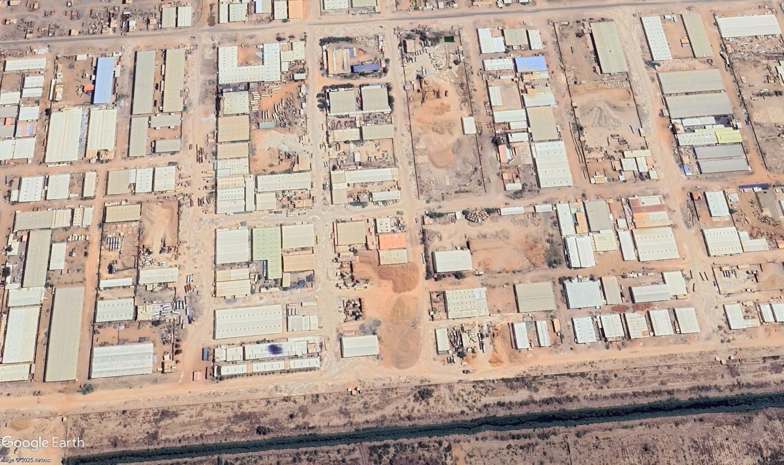 Satellite Imagery Sudan War, Chartum - before buildings 3, airbus imagery.jpg
