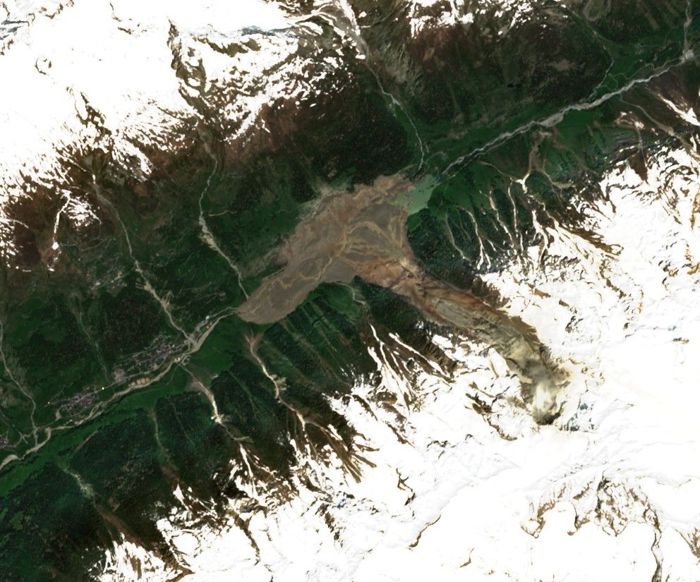 Sentinel-2-L2A_TRUE_COLOR_2025-05-30_2025-06-03T14_44_10.878783_863841.07_5841553.29_875350.39_5851124.57_EPSG_3857_100_leastCC_logo.jpeg